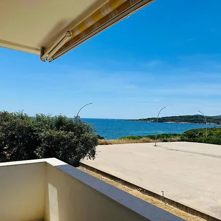 Apartman Vallmel Sea View